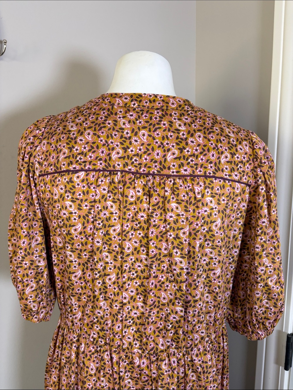 XIRENA Lennox Dress Honeysuckle Puff Sleeve Button Front Midi Brown Sz S - Picture 10 of 15